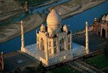 Golden Triangle (Romance & Jewels)